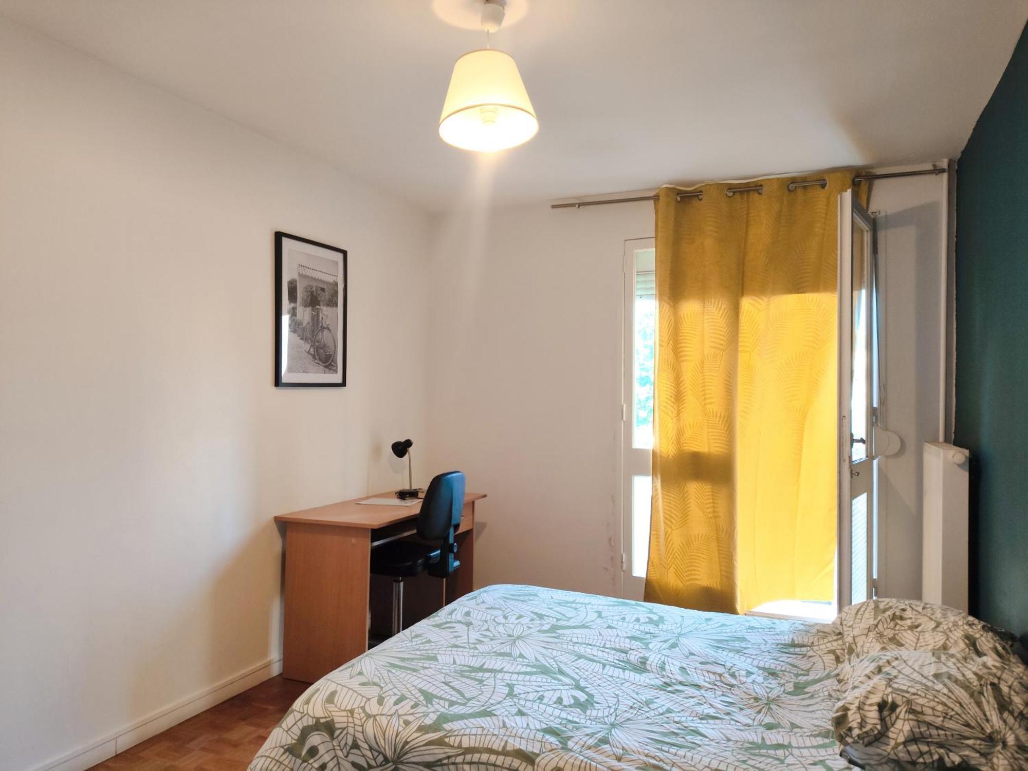 Chambre Dans Un Appartement En Colocation Ренн Екстер'єр фото